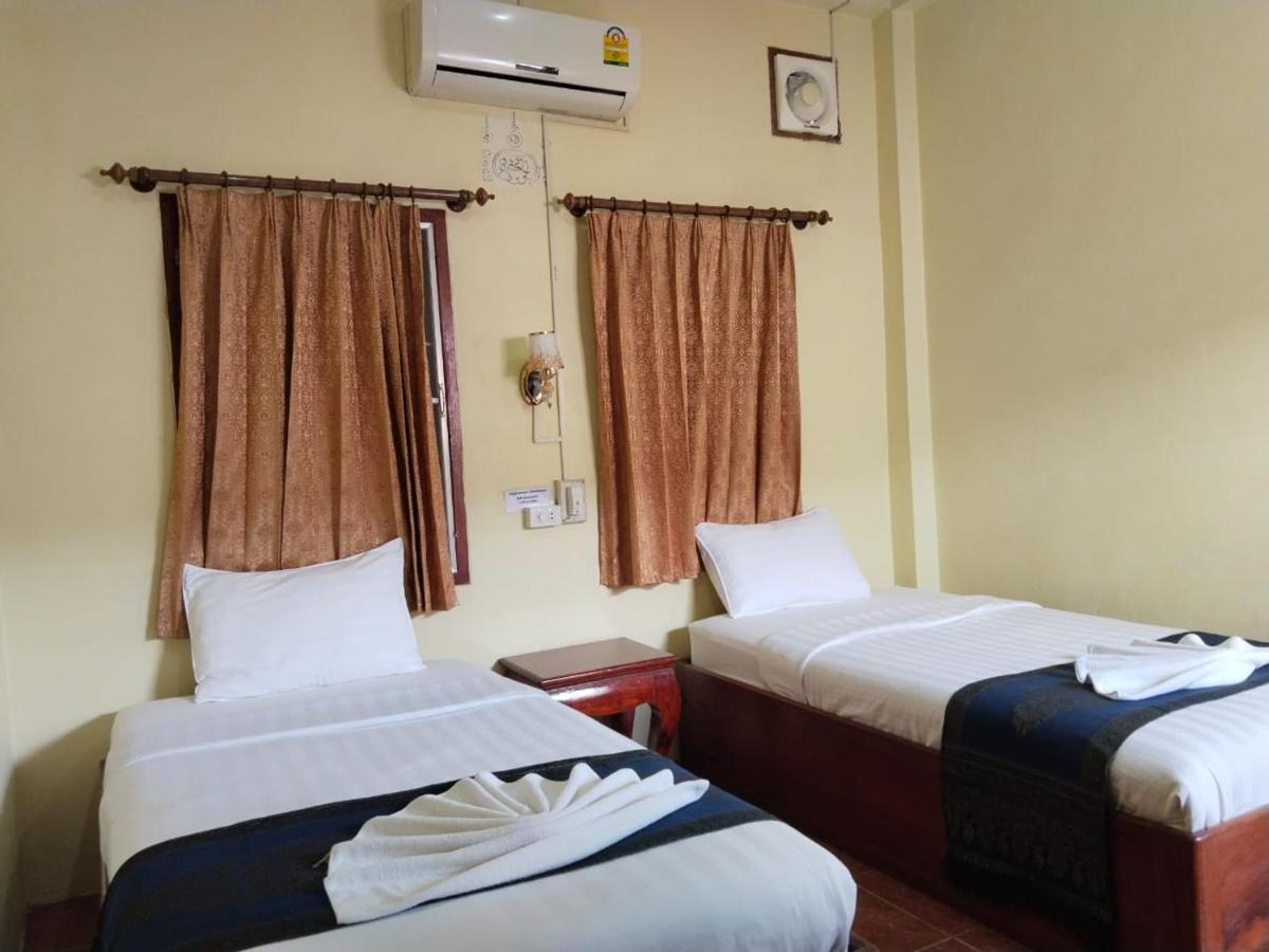 Thipphaphone Guesthouse Muang Pakbèng Exterior foto